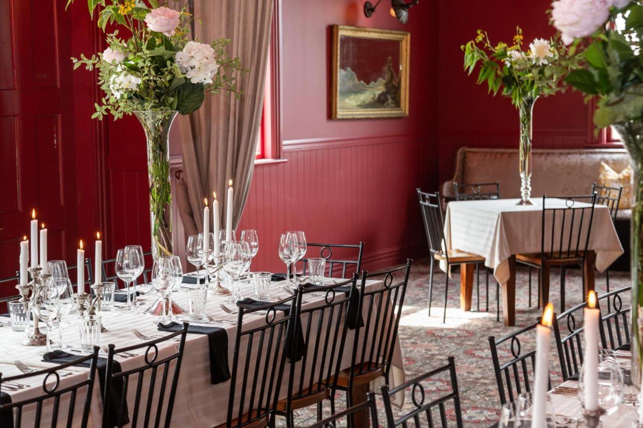 The Royal Hotel Featherston - Boutique Hotel Экстерьер фото