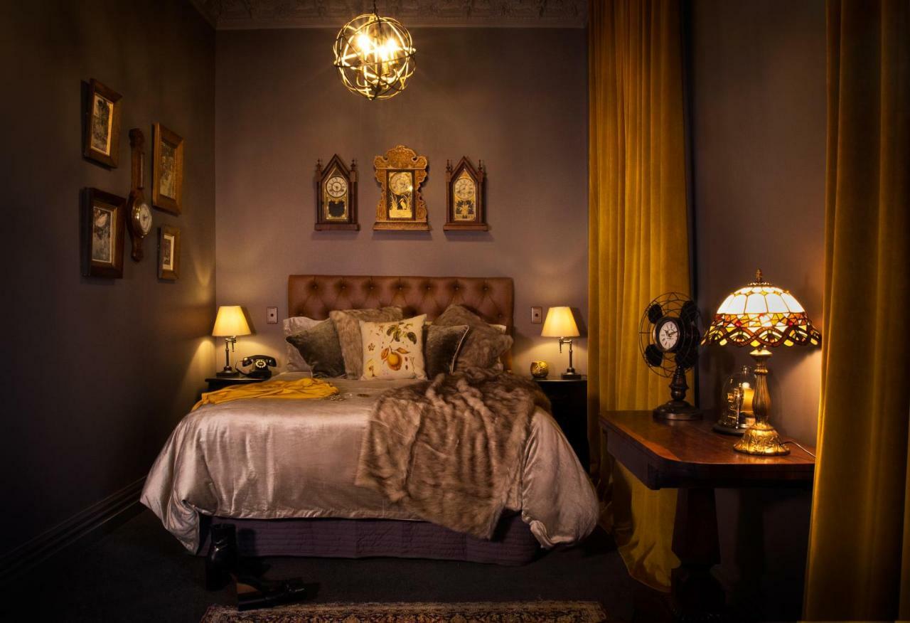 The Royal Hotel Featherston - Boutique Hotel Экстерьер фото