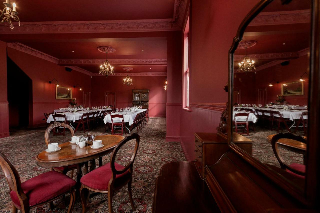 The Royal Hotel Featherston - Boutique Hotel Экстерьер фото
